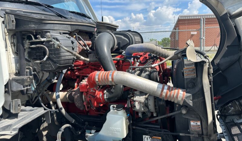 2023 PETERBILT 579 full