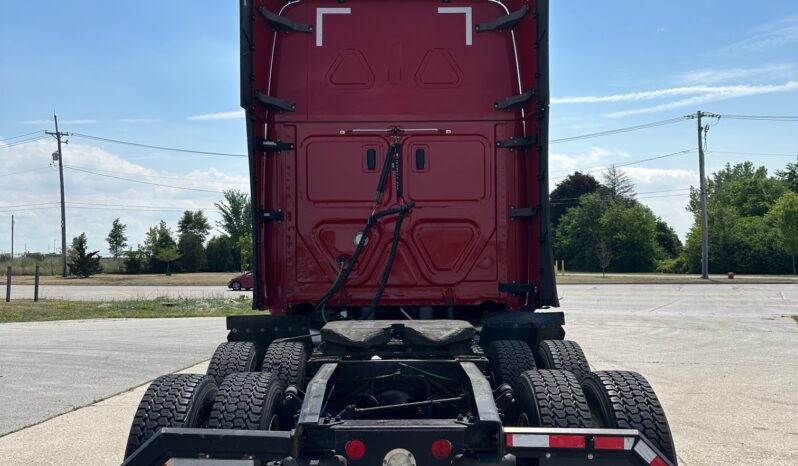 2020 FREIGHTLINER CASCADIA 126 full