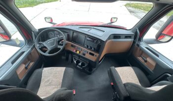 2020 FREIGHTLINER CASCADIA 126 full