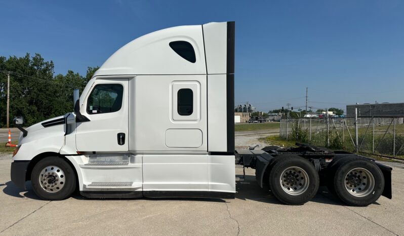 2022 FREIGHTLINER CASCADIA