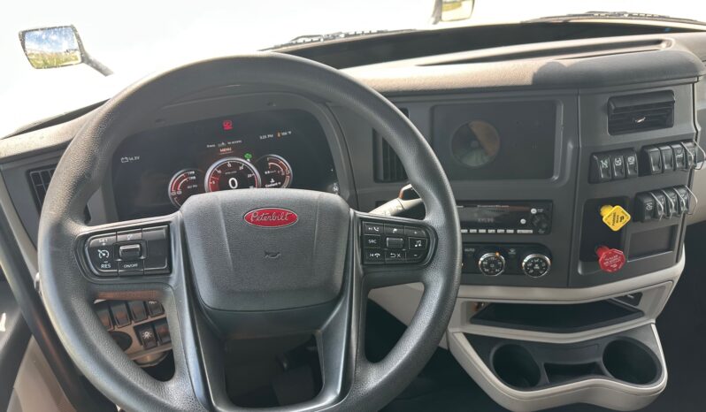 2023 PETERBILT 579 full