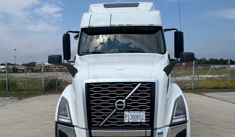 2023 VOLVO VNL860