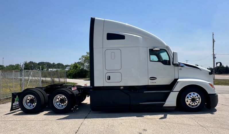 2025 KENWORTH T680