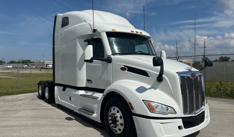 2023 PETERBILT 579