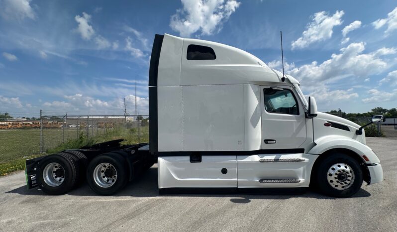 2023 PETERBILT 579