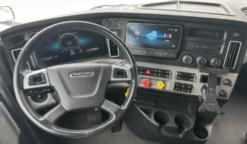 2022 FREIGHTLINER CASCADIA full