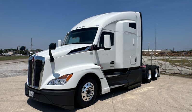 2025 KENWORTH T680