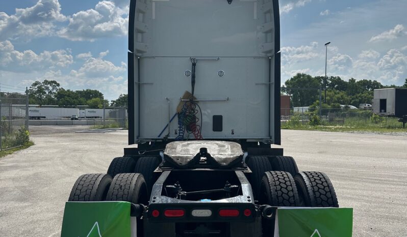 2023 PETERBILT 579 full