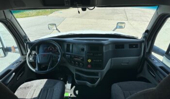 2023 PETERBILT 579 full