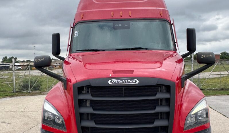 2020 FREIGHTLINER CASCADIA 126