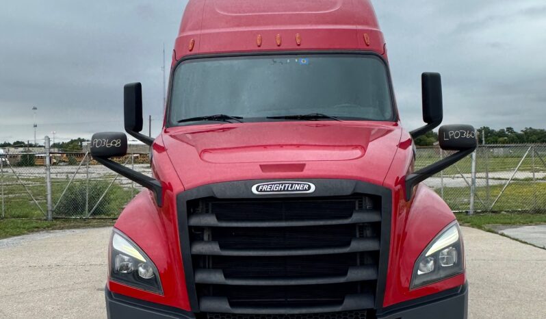 2020 FREIGHTLINER CASCADIA 126