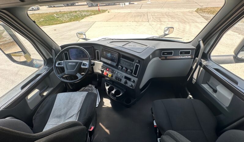 2022 FREIGHTLINER CASCADIA full