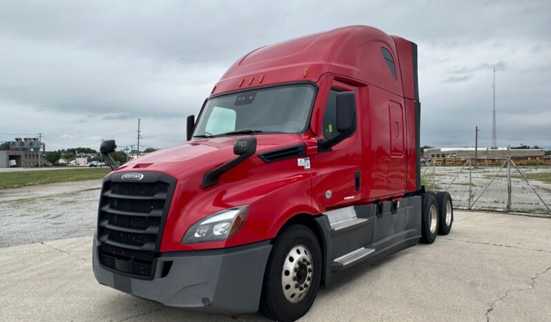 2020 FREIGHTLINER CASCADIA 126
