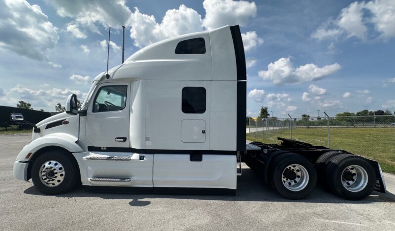 2023 PETERBILT 579