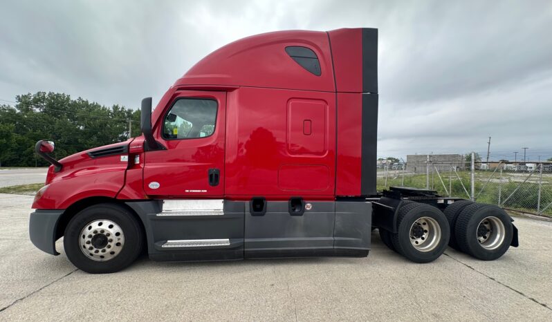 2020 FREIGHTLINER CASCADIA 126