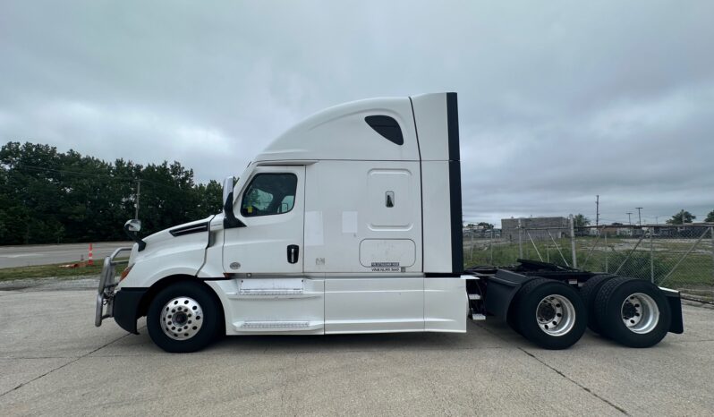 2022 FREIGHTLINER CASCADIA