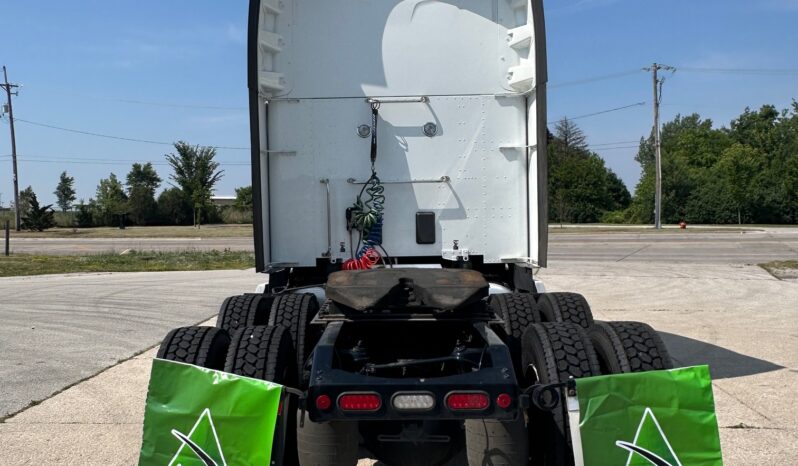 2023 PETERBILT 579 full