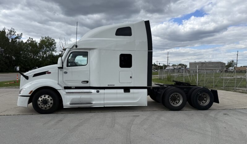 2023 PETERBILT 579