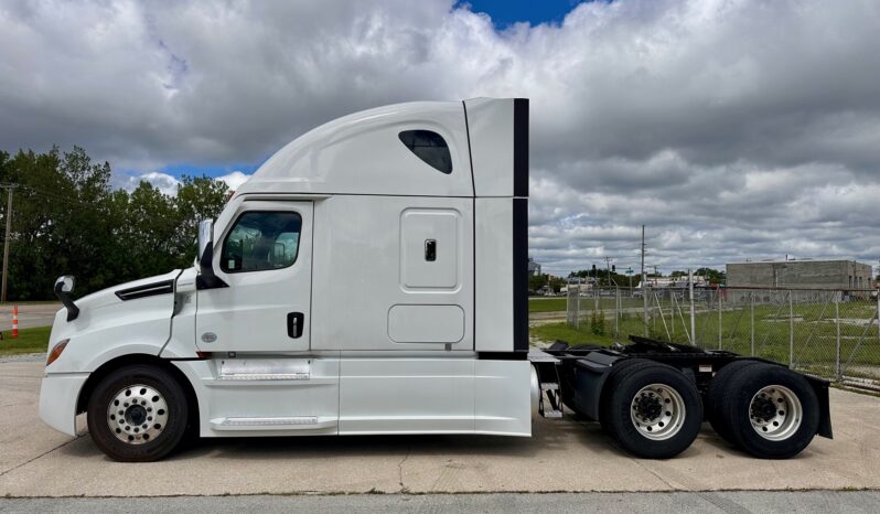 2022 FREIGHTLINER CASCADIA
