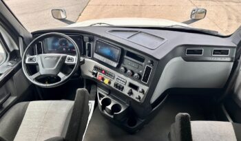 2022 FREIGHTLINER CASCADIA full