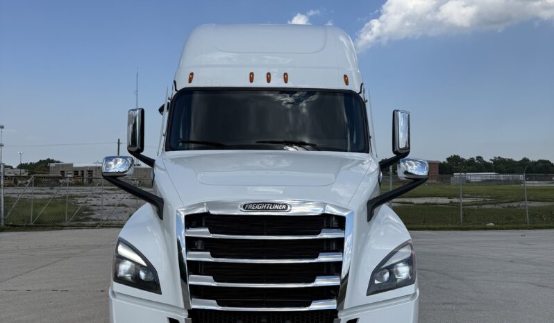 2025 FREIGHTLINER CASCADIA
