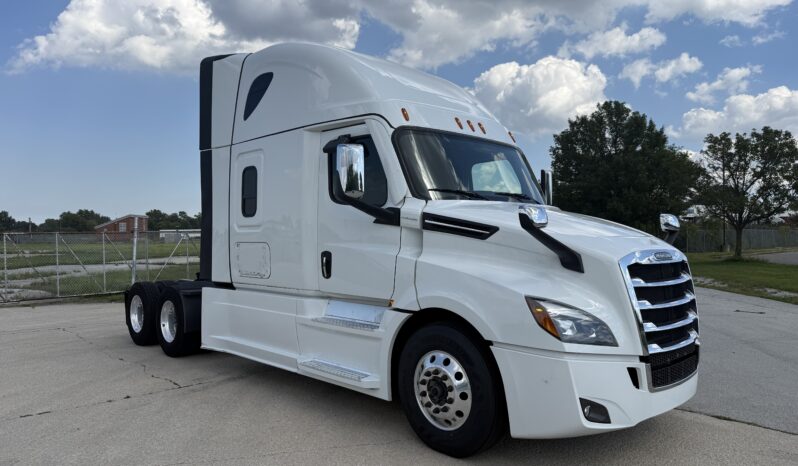 2025 FREIGHTLINER CASCADIA