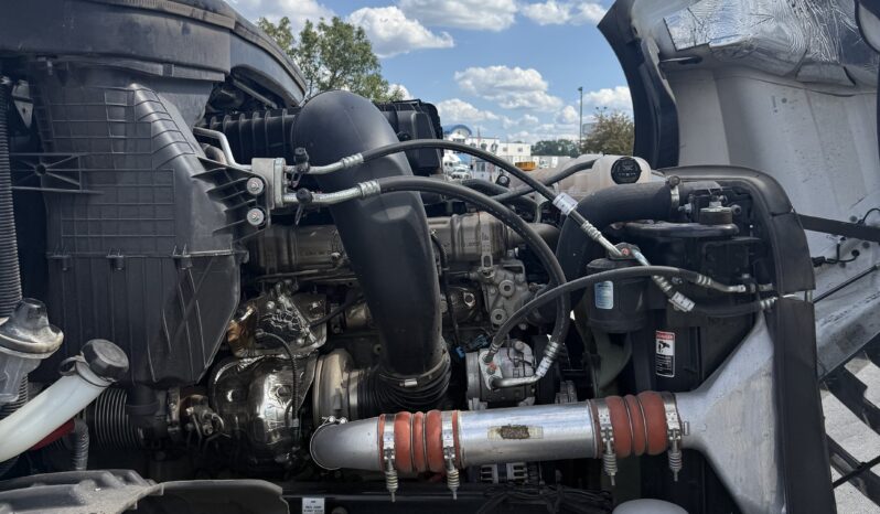 2025 FREIGHTLINER CASCADIA full