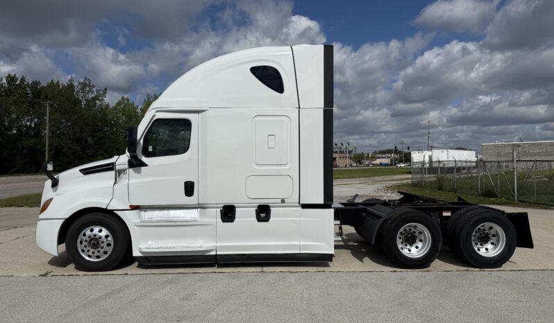 2021 FREIGHTLINER CASCADIA
