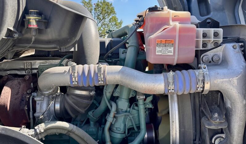 2024 VOLVO VNL860 full