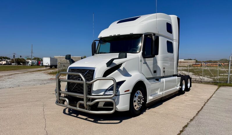 2024 VOLVO VNL860