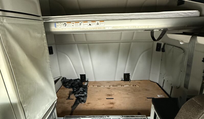 2023 PETERBILT 579 full