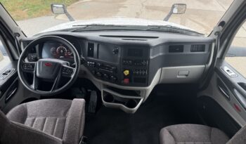 2023 PETERBILT 579 full