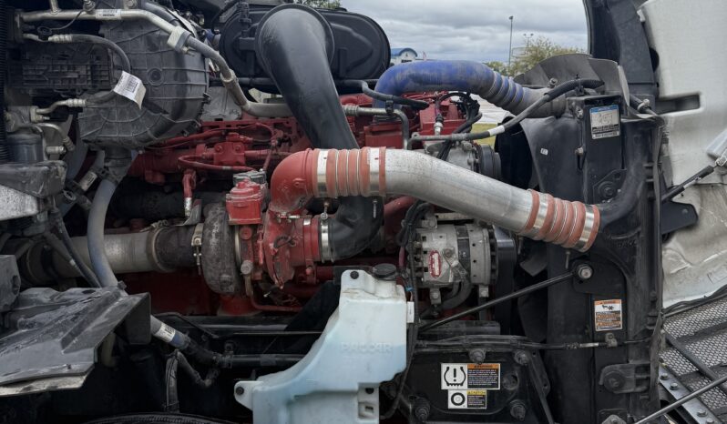 2023 PETERBILT 579 full