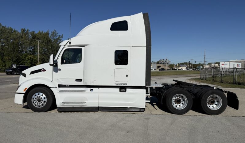 2023 PETERBILT 579