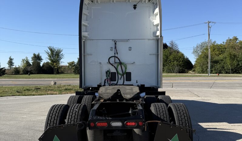 2023 PETERBILT 579 full